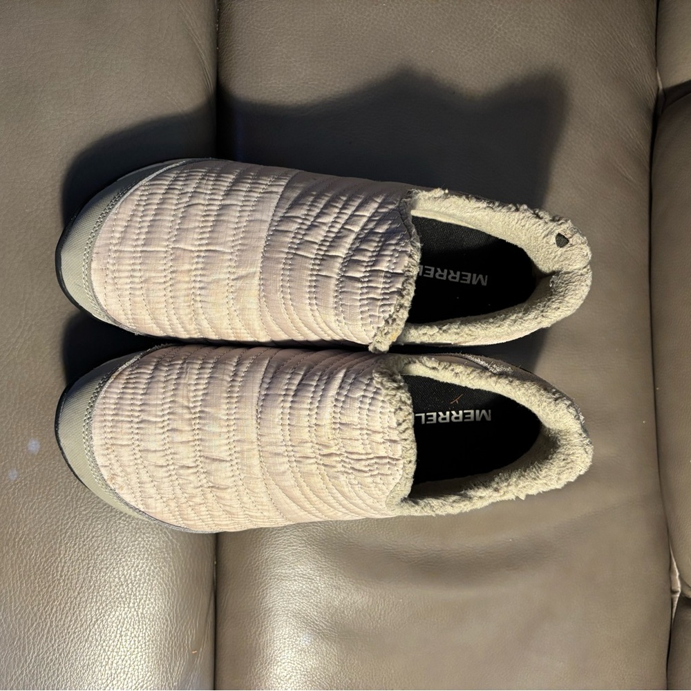 Merrell Women's Quilted Sneakers - Beige and Gray